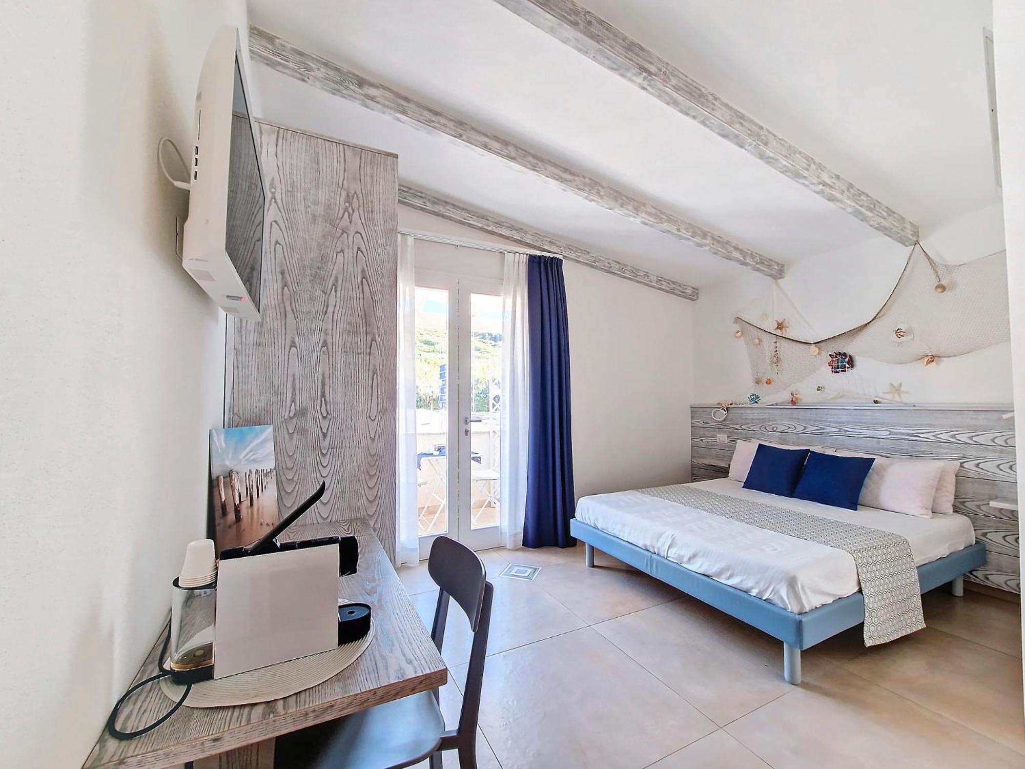 Hotel L'Onda Marina Castelsardo Esterno foto