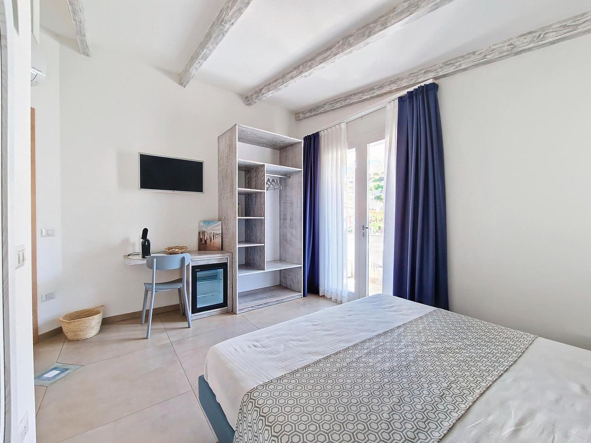 Hotel L'Onda Marina Castelsardo Esterno foto