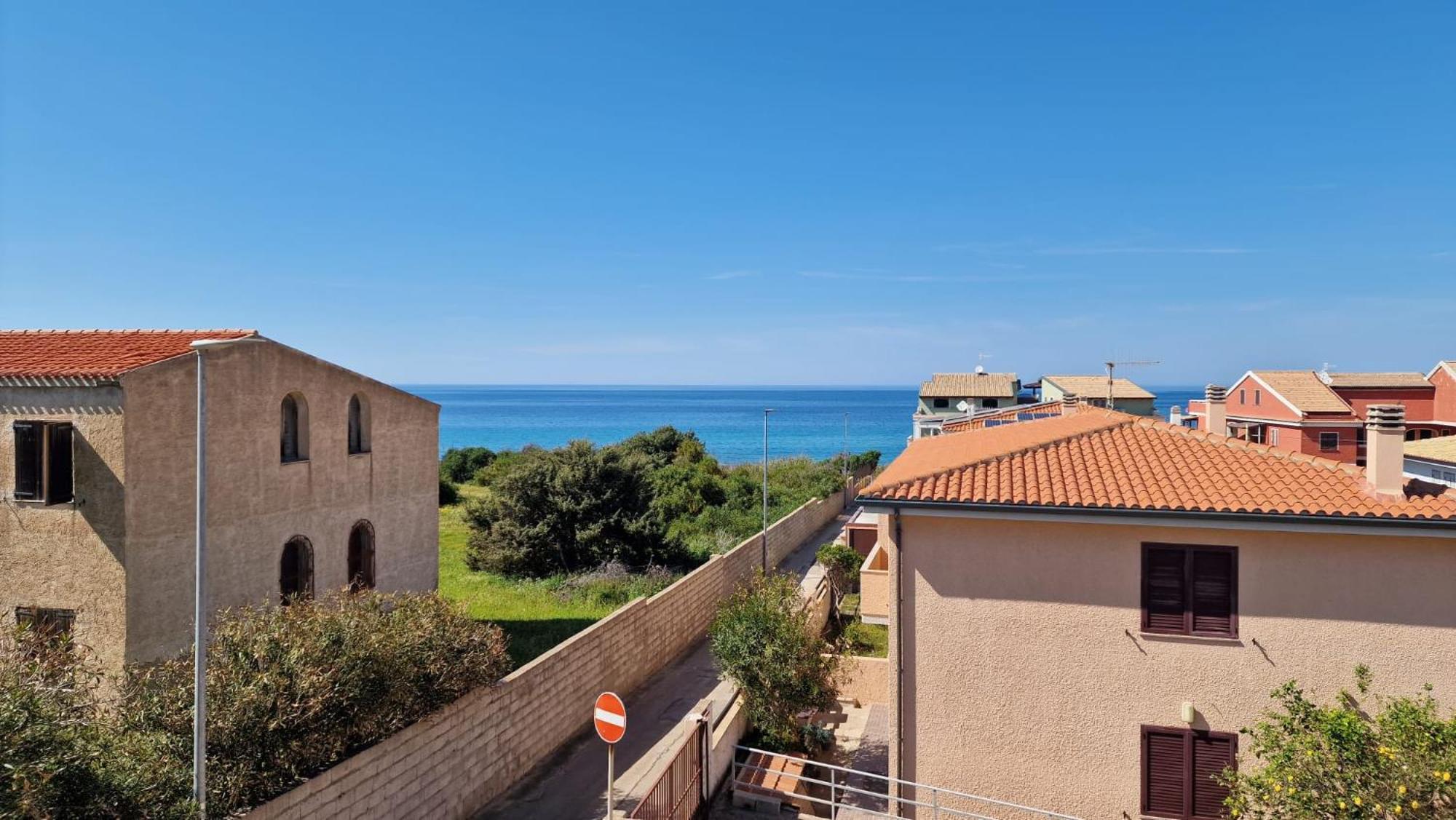 Hotel L'Onda Marina Castelsardo Esterno foto