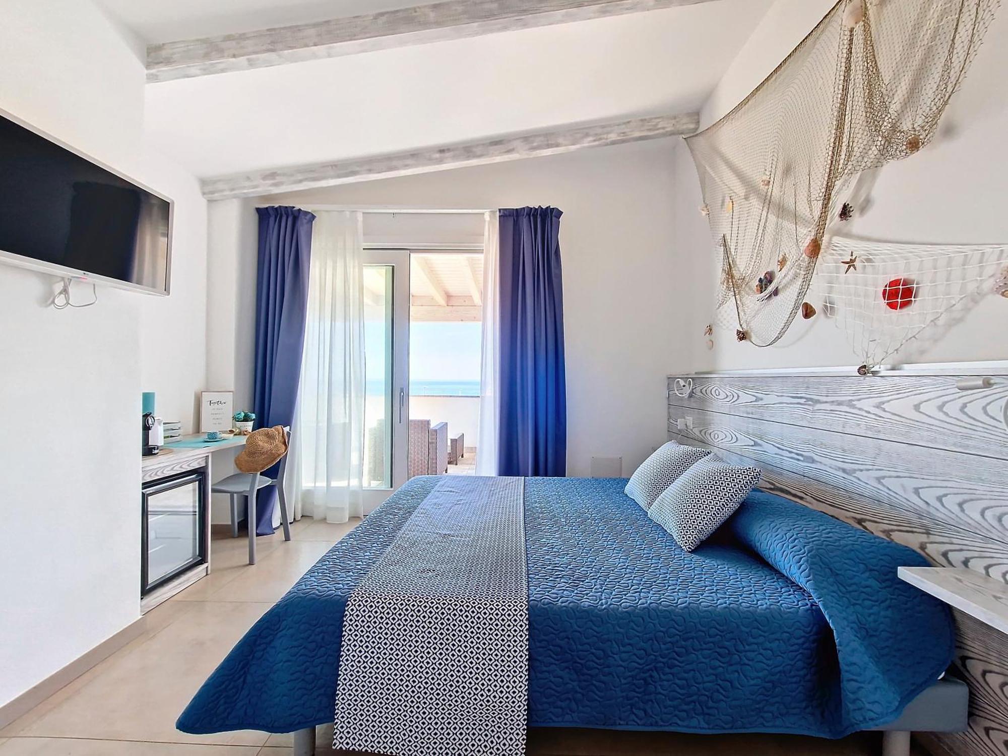 Hotel L'Onda Marina Castelsardo Esterno foto