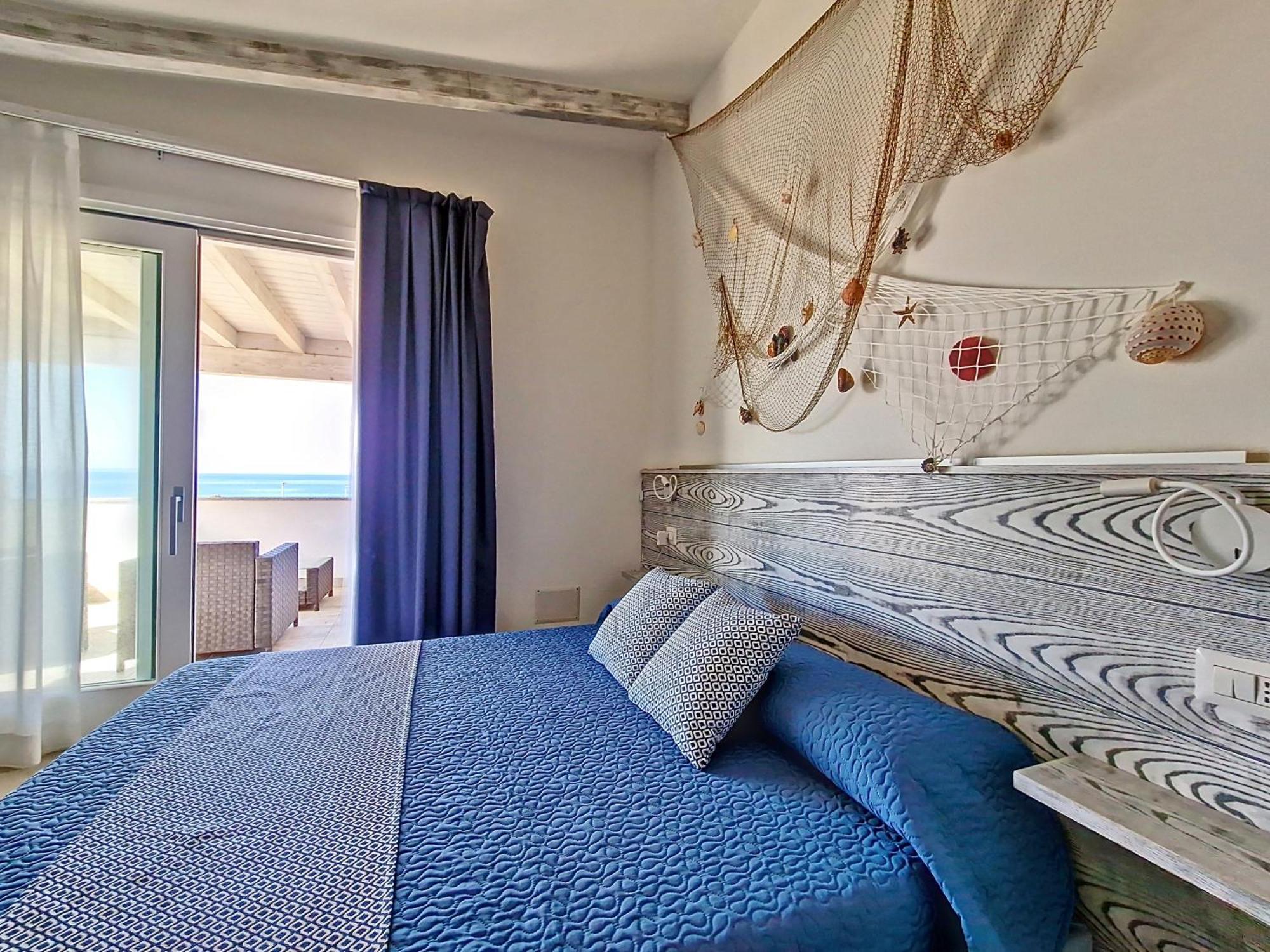 Hotel L'Onda Marina Castelsardo Esterno foto