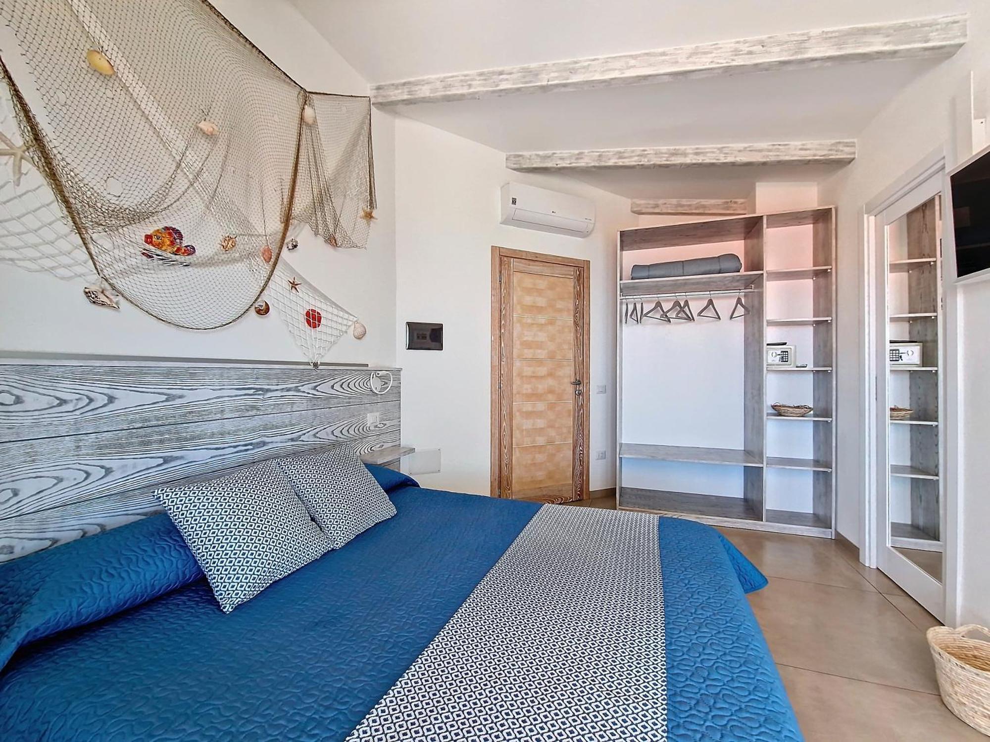 Hotel L'Onda Marina Castelsardo Esterno foto